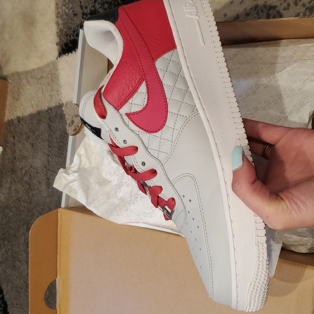 Woman's air force 1 low